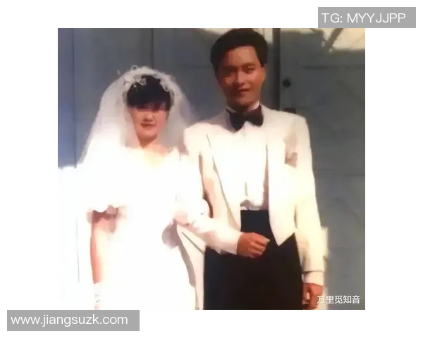 足球明星金钟国的传奇人生与赛场背后的故事揭秘 足球明星金钟国的传奇人生与赛场背后的故事揭秘